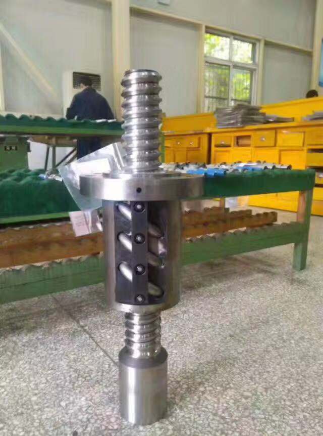 Large picture of ball screw